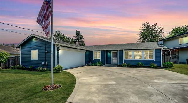 Photo of 1617 S 244th Pl, Des Moines, WA 98198