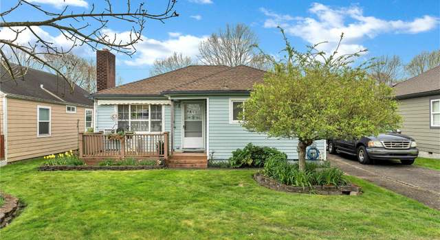 Photo of 457 25th, Longview, WA 98632