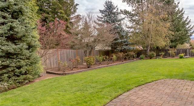 Photo of 15618 NE 61st Ct, Redmond, WA 98052
