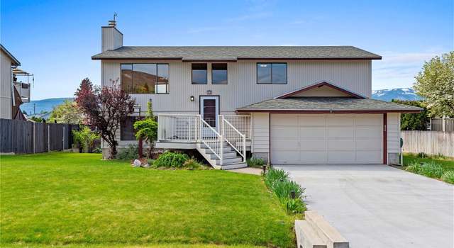 Photo of 920 11th St NE, East Wenatchee, WA 98802