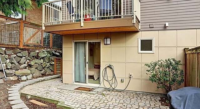 Photo of 925 N 85th St Unit A, Seattle, WA 98103