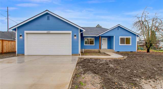 Photo of 1205 Rhobina St, Centralia, WA 98531