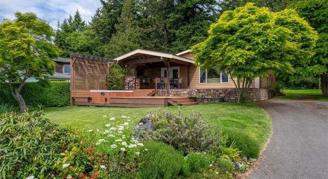 Photo of 2570 Island View Ln, Lummi Island, WA 98262