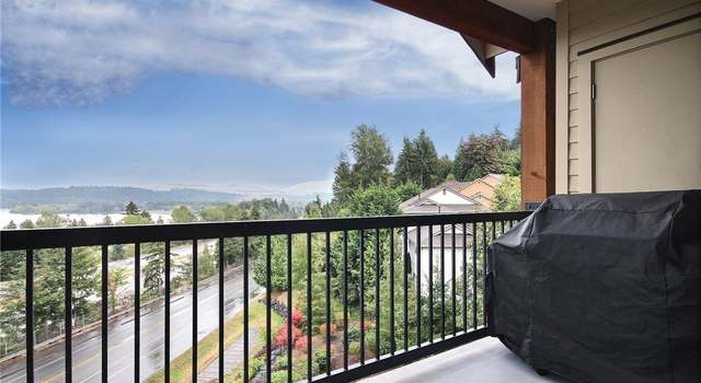 Photo of 18707 SE Newport Way #409, Issaquah, WA 98027