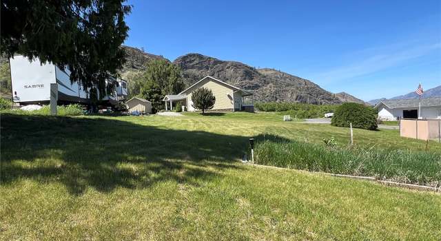 Photo of 9 D Rose St, Oroville, WA 98844