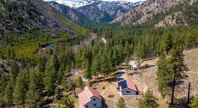 Photo of 241 Chickadee Mountain Ln, Chelan, WA 98816