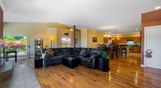 Photo of 1202 A Ave, Anacortes, WA 98221