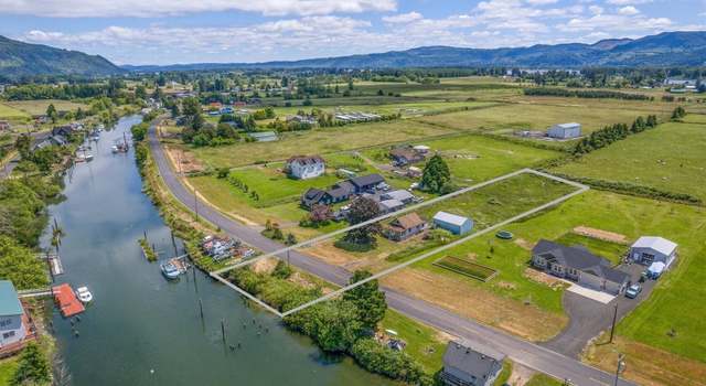 Photo of 159 S Welcome Slough Rd, Cathlamet, WA 98612