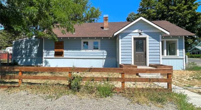 Photo of 304 Apple Ave W, Omak, WA 98841
