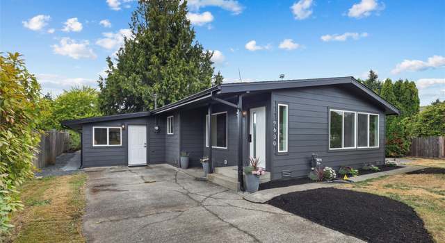 Photo of 9630 Sharon Dr, Everett, WA 98204