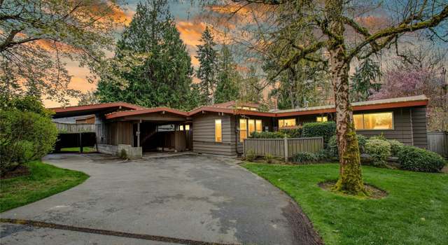 Photo of 6123 NE 188th Pl, Kenmore, WA 98028