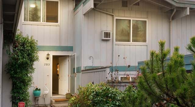 Photo of 2313 S Pinebrook Ln #15, Des Moines, WA 98198
