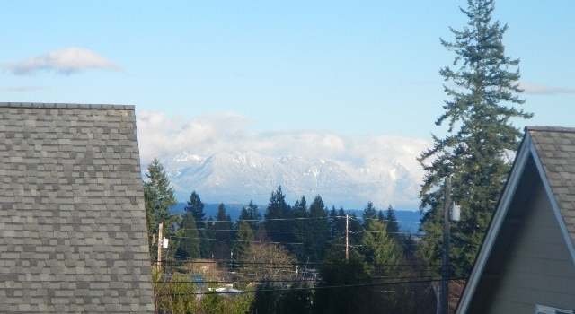 Photo of 6809 Highland Dr, Everett, WA 98203