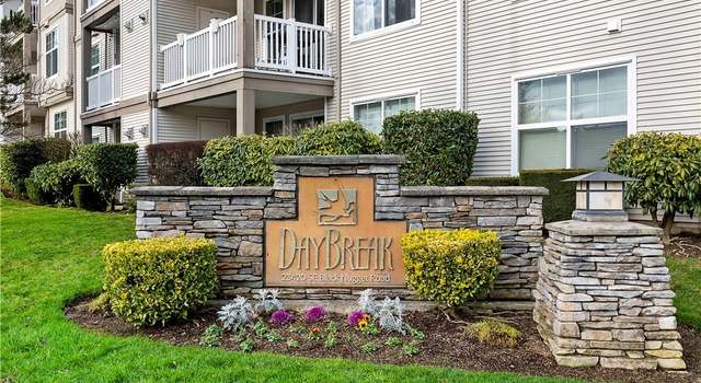 Photo of 23420 SE Black Nugget Rd Unit F104, Issaquah, WA 98029