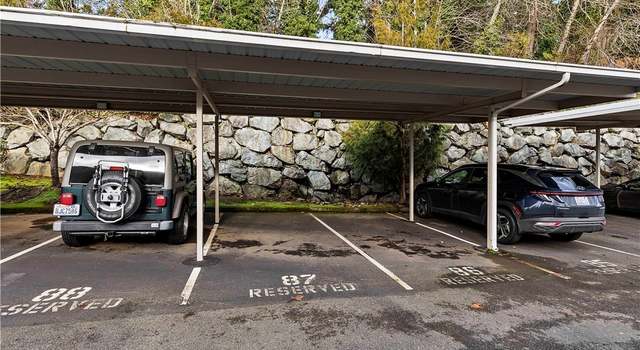 Photo of 23420 SE Black Nugget Rd Unit F104, Issaquah, WA 98029