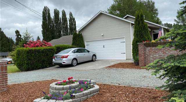 Photo of 1320 E Fairhaven, Burlington, WA 98233