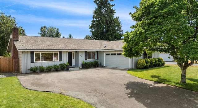 Photo of 11015 NE 144th St, Kirkland, WA 98034