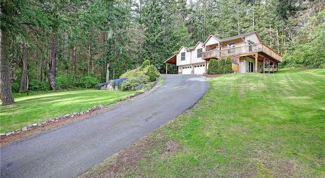 Photo of 874 Vista Dr, Camano Island, WA 98282