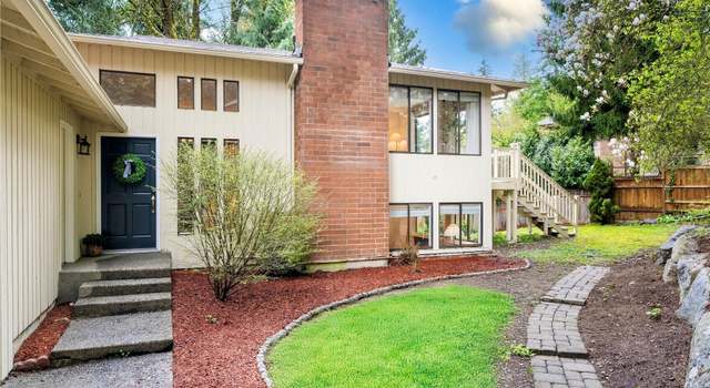 Photo of 16012 NE 95th Ct, Redmond, WA 98052