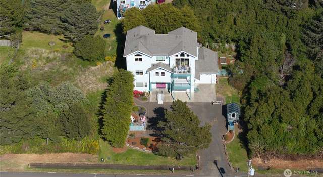 Photo of 272 Sand Dune Ave NW, Ocean Shores, WA 98569