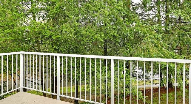 Photo of 19230 Forest Park Dr NE Unit B205, Lake Forest Park, WA 98155