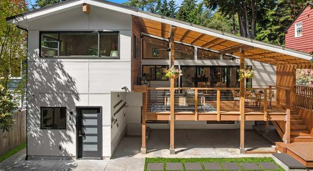 Photo of 4733 NE 55th St, Seattle, WA 98105