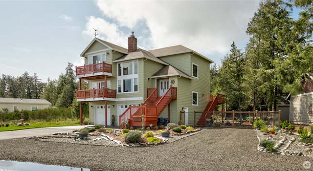 Photo of 125 Sunrise Ave SE, Ocean Shores, WA 98569