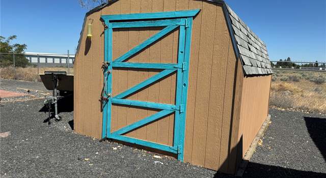 Photo of 8654 Broad St NE, Moses Lake, WA 98837