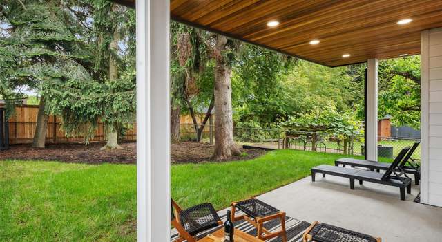 Photo of 13035 NE 104th St, Kirkland, WA 98033