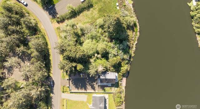 Photo of 893 Albion Ave SE, Ocean Shores, WA 98569