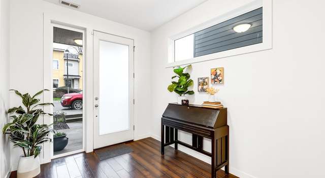 Photo of 845 SW 96th Pl, Seattle, WA 98106