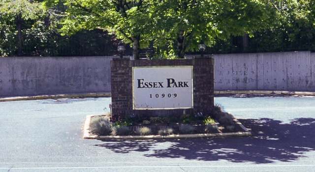 Photo of 10909 Avondale Rd NE Unit O-160, Redmond, WA 98052