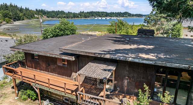 Photo of 2001 Corbet Dr NW, Bremerton, WA 98312
