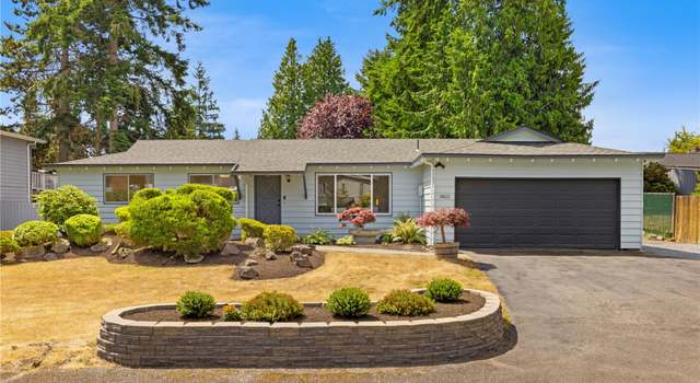Photo of 8822 221st Pl SW, Edmonds, WA 98026