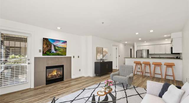 Photo of 215 20th Ave E #102, Seattle, WA 98112