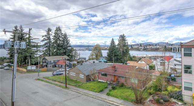 Photo of 1010 Perry Ave #303, Bremerton, WA 98310
