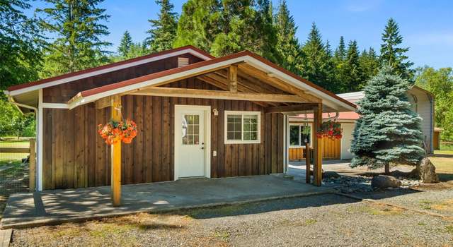 Photo of 327 Garrard Creek Rd, Rochester, WA 98579