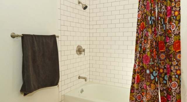 Photo of 11404 8th Ave NW, Seattle, WA 98177