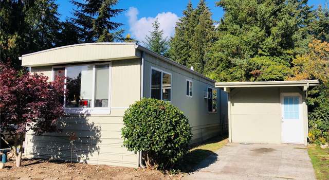 Photo of 6402 154th St NW #6, Gig Harbor, WA 98332