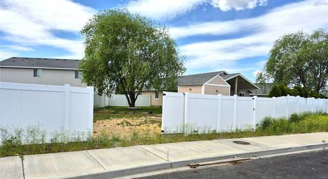 Photo of 500 E Linden Ave, Moses Lake, WA 98837