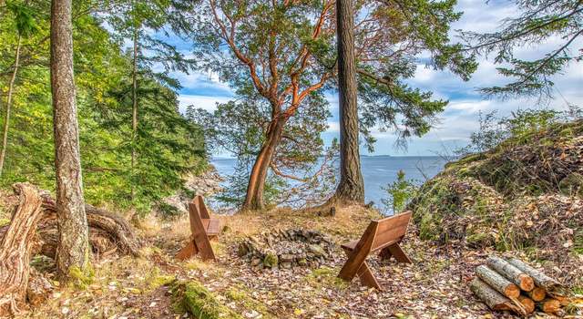 Photo of 2760 Raccoon Point Rd, Orcas Island, WA 98245