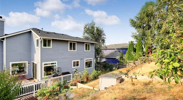 Photo of 2111 S 279th Pl, Federal Way, WA 98003