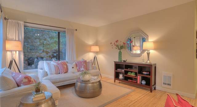 Photo of 5225 50th NE #101, Seattle, WA 98105