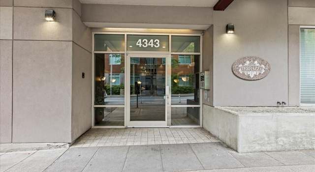 Photo of 4343 Roosevelt Way NE #102, Seattle, WA 98105