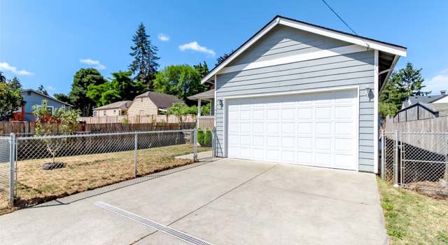 Photo of 10426 Croft St S, Tacoma, WA 98444