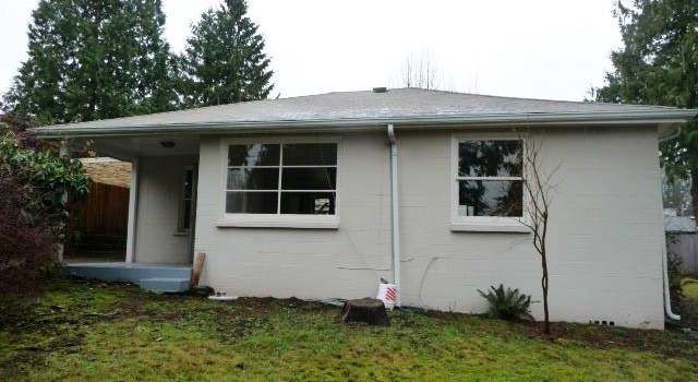 Photo of 10053 38th Ave NE, Seattle, WA 98125