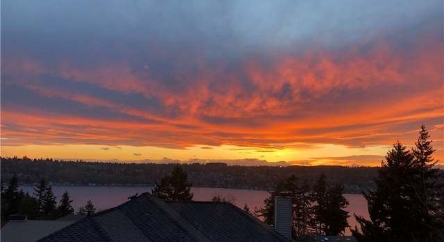 Photo of 6131 NE 152nd St, Kenmore, WA 98028