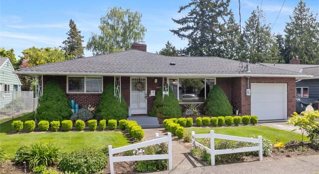 Photo of 6527 S L St, Tacoma, WA 98408
