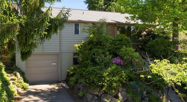 Photo of 7242 29th Ave NE, Seattle, WA 98115