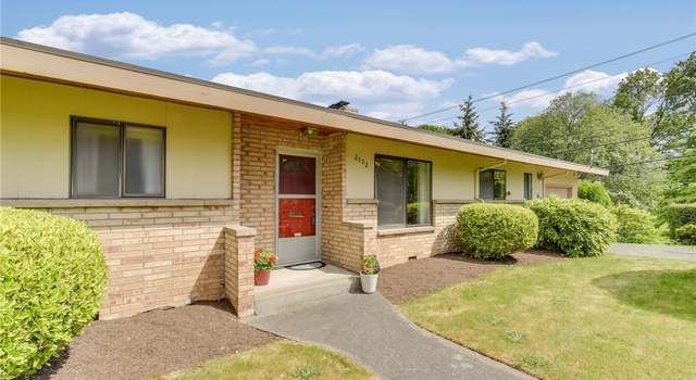 Photo of 2802 24th Ave W, Seattle, WA 98199